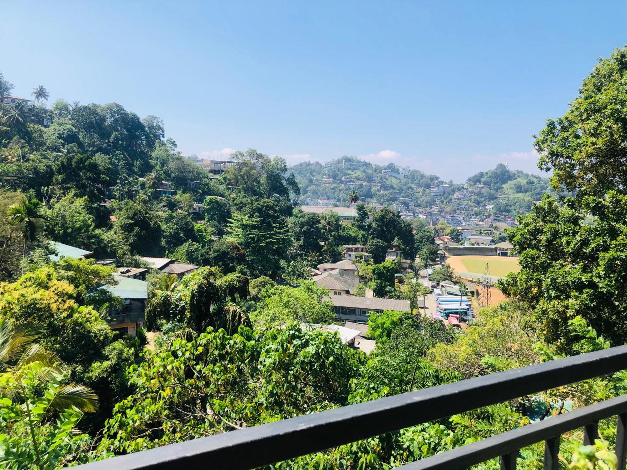 Kandy Dilruk Homestay Exterior photo