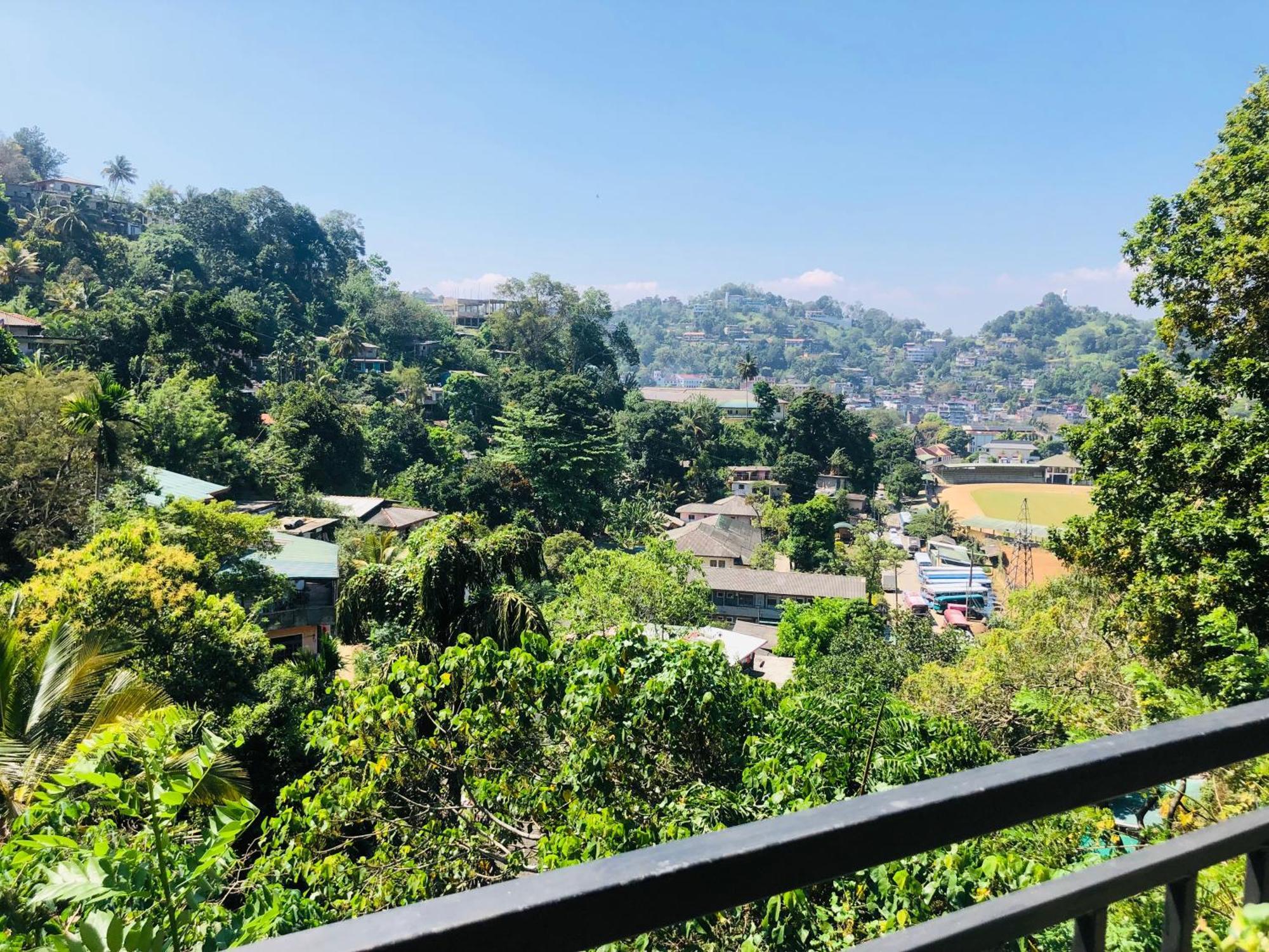 Kandy Dilruk Homestay Exterior photo