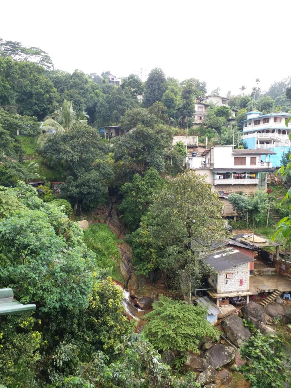 Kandy Dilruk Homestay Exterior photo